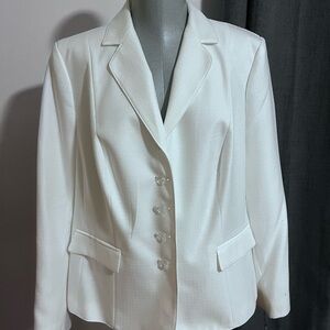 Emily NWT White Women's Blazer Size 14W